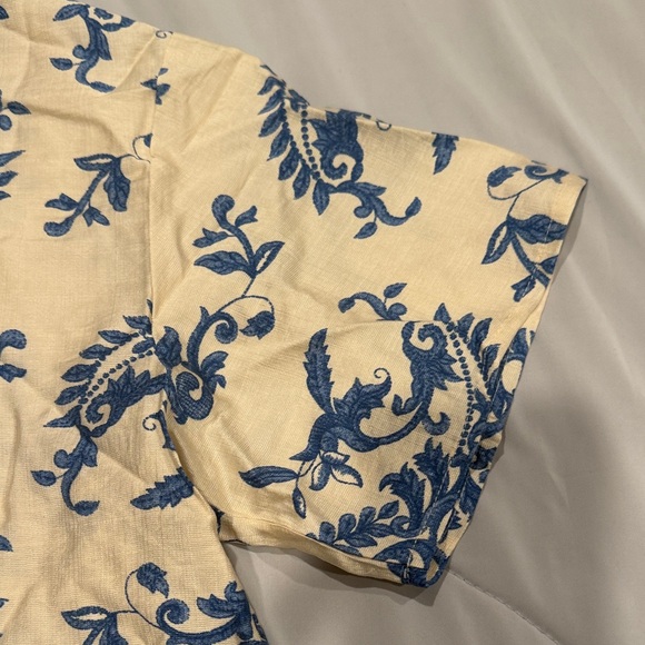 Vici Blue and Cream Floral Two-Piece Skirt Set SIZE M NWOT - Picture 10 of 10